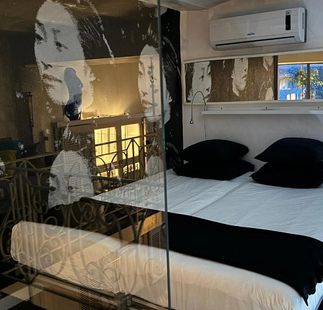 Nirvana Loft Théoule-sur-Mer 0*,